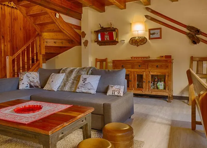 公寓 Saplan Real Estate Cuma 莱斯